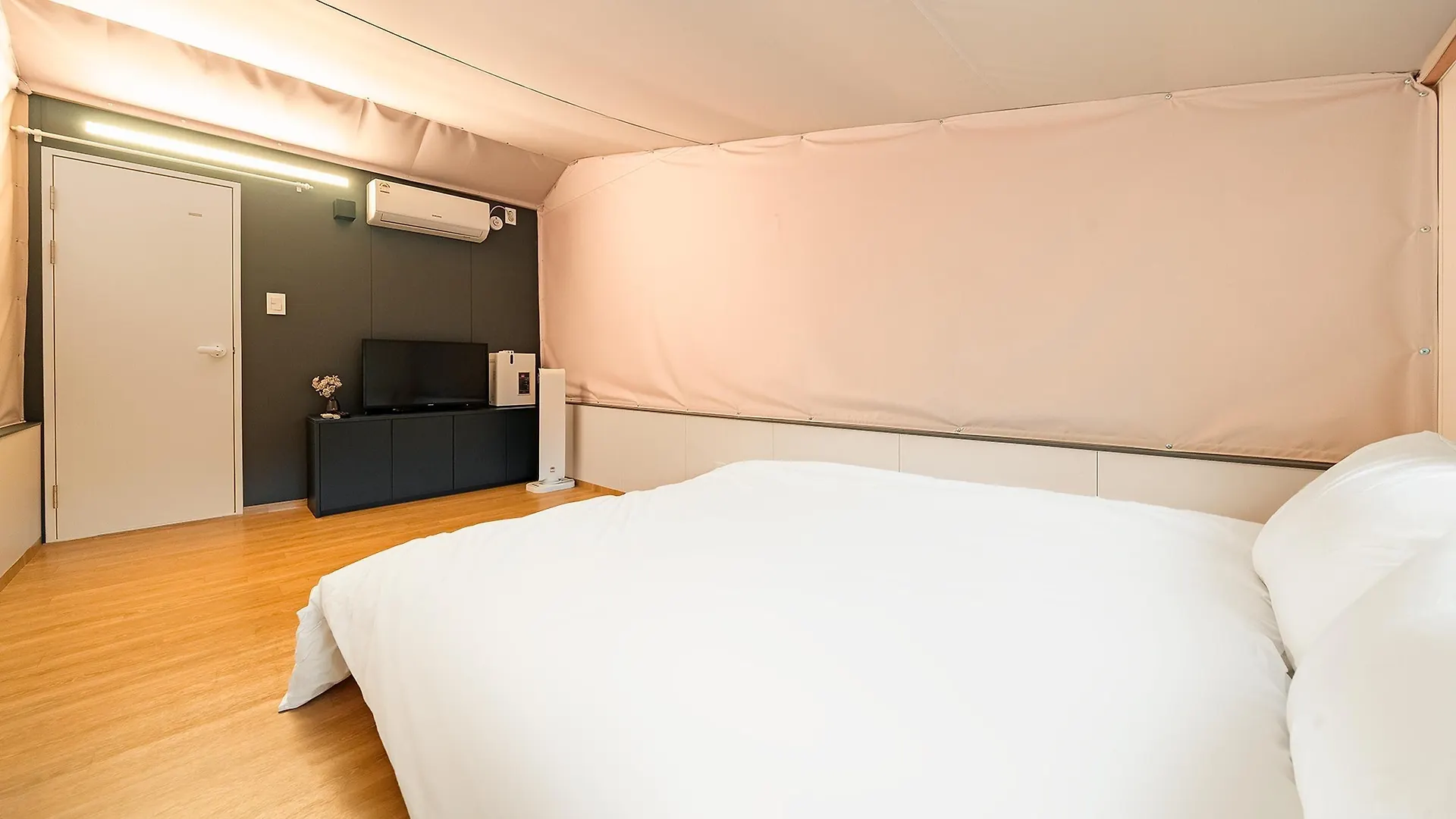 ホテル Ganghwado Haeideun Dog Glamping インチョン広域市 ゲストハウス