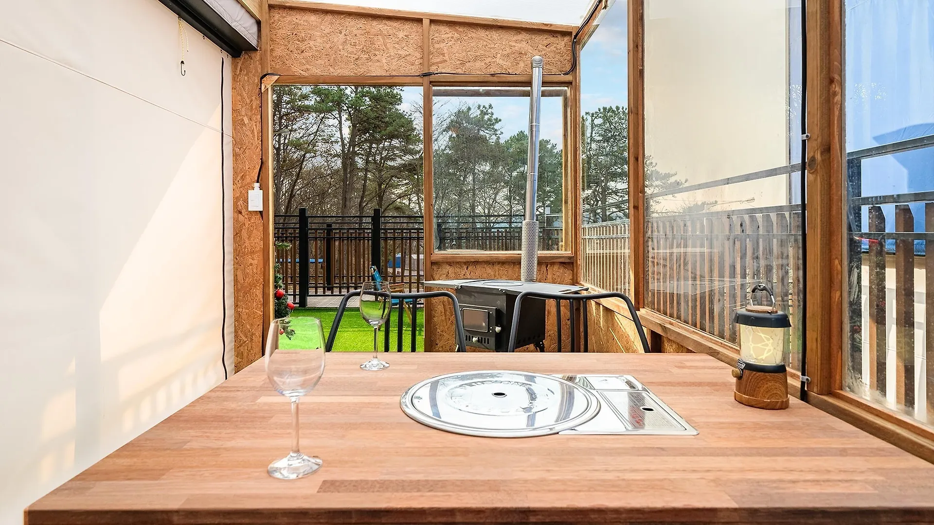 Ganghwado Haeideun Dog Glamping Hotel Incheon