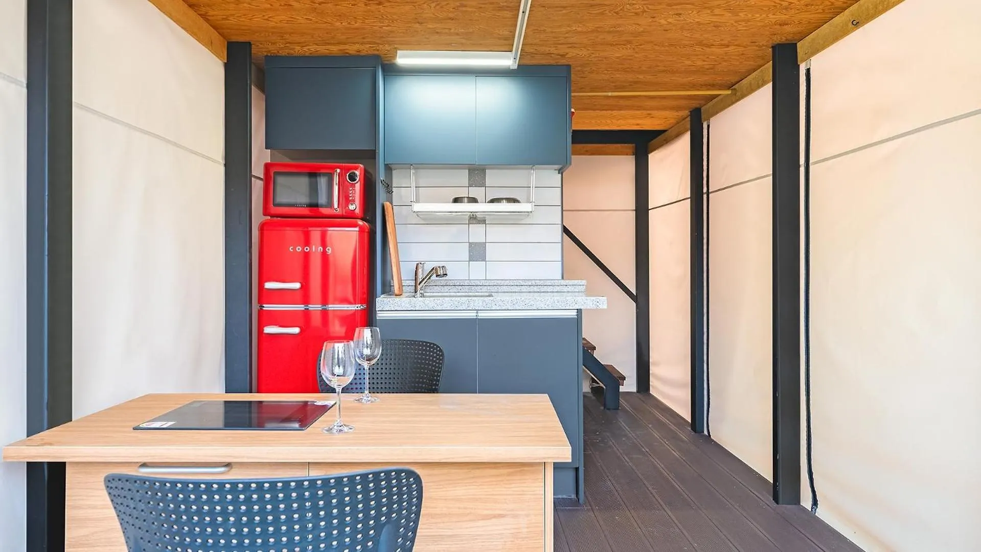 Guest house Ganghwado Haeideun Dog Glamping Hotel Incheon